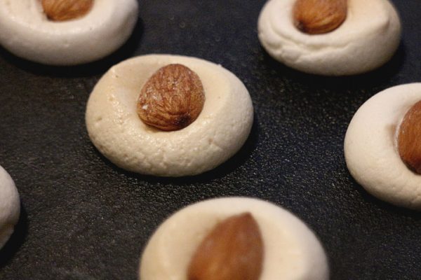 【#簡単レシピ】簡単すぎるお菓子！マシュマロクッキー