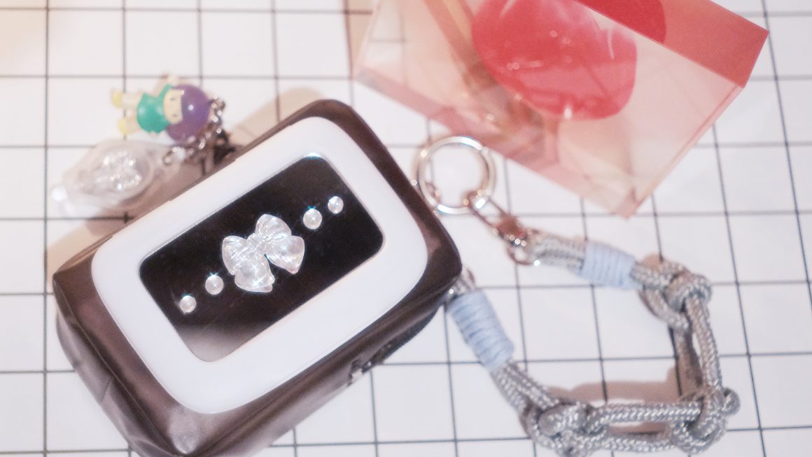 【100均DIY】防災ポーチにもおすすめ！ウェットシートのフタ付きミニポーチを作ろう！