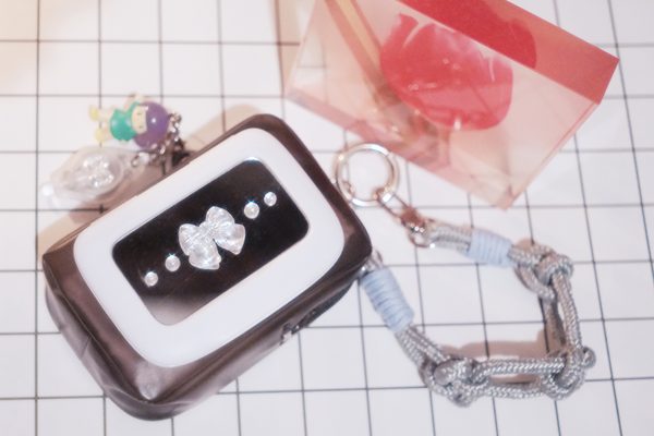 【100均DIY】防災ポーチにもおすすめ！ウェットシートのフタ付きミニポーチを作ろう！